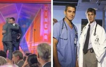 Golden Globe, The Pitt tra i vincitori. L’abbraccio di Noah Wyle con il collega di ER George Clooney