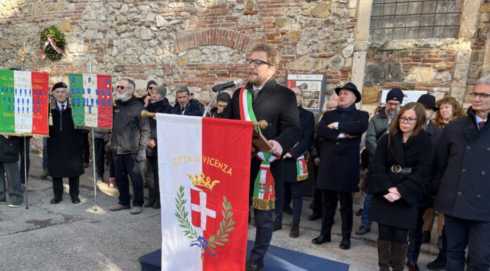 Giorno della Memoria a Vicenza. Possamai agli studenti: «”Mai più” non sia solo uno slogan ma un impegno» vicenza giorno della memroai intervento possamai
