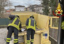 Tragedia a Borgoricco, autotrasportatore muore schiacciato in un compattatore incidente lavoro borgoricco