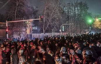 Iran International: “Infermiere stuprate e torturate per cure a manifestanti feriti durante le proteste”