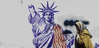 Iran, Wsj: possibile attacco Usa, Trump avvia ‘discussioni preliminari’