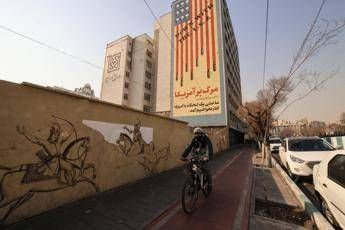 Iran, dai siti missilistici al programma nucleare: Pentagono presenta a Trump opzioni di attacco