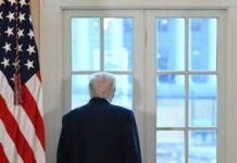 Iran, proteste represse nel sangue. Trump valuta l’attacco