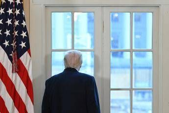 Iran, proteste represse nel sangue. Trump valuta l’attacco