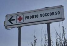 Ischia, studenti colti da malore dopo aver bevuto acqua in bottiglia