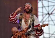 Jovanotti fan di Harry Styles, 8 ore di coda con la figlia Teresa a Parigi