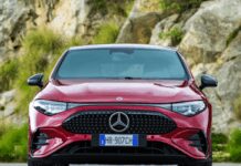 La nuova Mercedes CLA elettrica è la regina del ‘Car of the Year 2026’