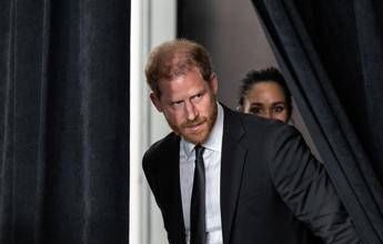 La privacy dei figli fa litigare Harry e Meghan, coppia a rischio?