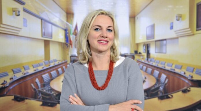 Impianto Silva, l’assessore Venturini frena le polemiche: “Iter tecnico, no alle strumentalizzazioni” L'assessore regionale all’Ambiente Elisa Venturini caso silva