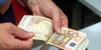 Manovra, banche e assicurazioni le più colpite: arriva il ‘contributo’ di 12 miliardi