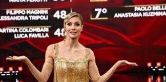 Martina Colombari ospite a Verissimo: Ballando, Buen Camino e il figlio Achille Costacurta