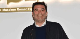 Max Giusti: “Dalla tv al teatro, è il periodo più bello della mia carriera”