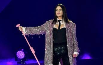 Milano Cortina 2026, Laura Pausini alla cerimonia di apertura delle Olimpiadi Invernali