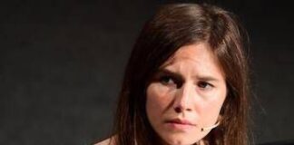 Omicidio Meredith, la famiglia contro doc di Amanda Knox: “Riapre ferita”