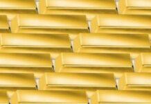 Oro, nuovo record a 5.600 dollari l’oncia