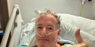 Piers Morgan cade e si rompe il femore: “Colpa di Trump”