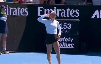 Pubblico fischia, lei vince e li ‘zittisce’: Putintseva contro tutti agli Australian Open