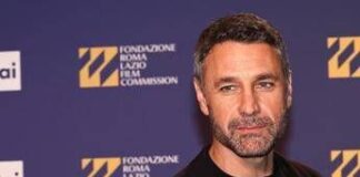 Raoul Bova dopo lo scandalo: “I figli mi hanno aiutato a rialzarmi”
