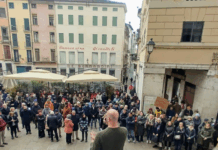 Iran. ANPI, M5S e ORA! a confronto dopo la manifestazione di Vicenza: sì a libertà e no a repressione ma anche a interventi unilaterali Vicenza in piazza per l'Iran, l'intervento di Riccardo Ferraro, coordinatore vicentino degli iscritti di ORA