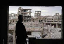 Siria, media: elicotteri Usa colpiscono ex avamposti Isis