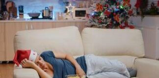 Sonno dopo pranzo? E’ normale ma non è colpa della digestione