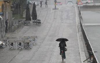 Stop al freddo, temperature su e torna la pioggia: da quando, il meteo