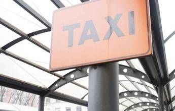 Taxi, sciopero 13 gennaio: “A difesa del servizio pubblico, contro multinazionali private”