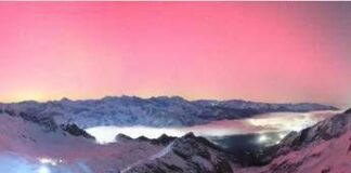 Tempesta solare colpisce la Terra, è la più potente degli ultimi 20 anni: e l’aurora boreale illumina i cieli