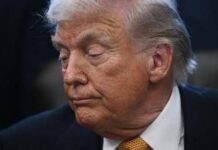 Trump: “Iran ha fermato uccisioni”. Attacco a Teheran rimane opzione