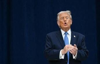 Trump cerca l’accordo sulla Groenlandia e punta a Cuba