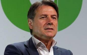 Ucraina, M5S prepara risoluzione: “Stop immediato a fornitura armi”