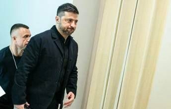 Ucraina-Russia-Usa, oggi vertice trilaterale negli Emirati. Zelensky: “Nodo Donbass resta”