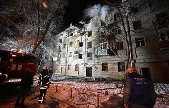 Ucraina, massiccio attacco russo su Kiev e Kharkiv. Continuano negoziati negli Emirati