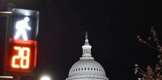 Usa, inizia lo shutdown: niente fondi Ice nel bilancio approvato al Senato