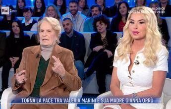 Valeria Marini e la mamma, scoppia la pace a Domenica In