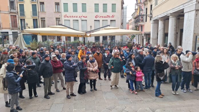 Vicenza a piazza delle Erbe per l’Iran