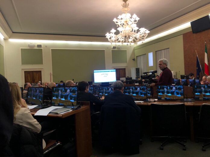 Silva-ex Safond: Provincia e comitati a confronto