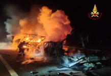 Tragedia sull’A22 a Brentino Belluno (VR): furgone si incendia dopo il tamponamento, due morti Brentino Belluno