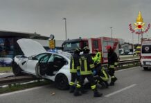 Vicenza, sbanda alla rotatoria e finisce sul guard-rail: un ferito in viale del Sole incidente viale del Sole Vicenza