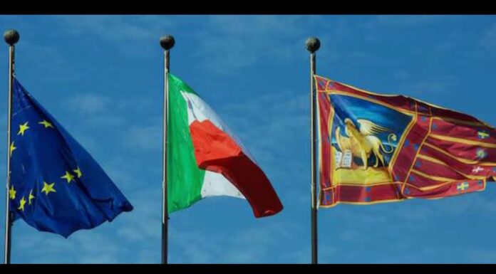 Scuole superiori, Andrea Nardin (Provincia di Vicenza) chiede la verifica delle bandiere Scuole superiori, Andrea Nardin (Provincia di Vicenza) chiede la verifica delle bandiere