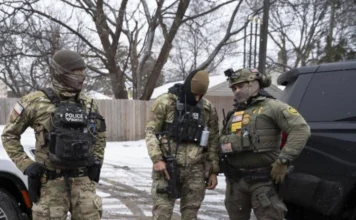 Minnesota, Ice arresta quattro minori: ci sono anche due bambini di 5 e 10 anni minnesota