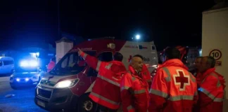 Scontro tra due treni ad alta velocità in Spagna, almeno 24 i morti treni spagna