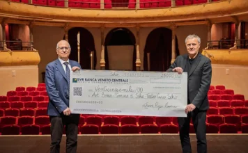Schio, 25mila euro da BVR Banca Veneto Centrale per il nuovo sipario del Teatro Civico teatro civico di schio sipario art bonus