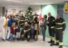 La Befana dei Vigili del Fuoco: tra spettacolari discese e solidarietà negli ospedali veneti vigili del fuoco befana bassano del grappa ospedale