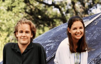 Addio a James Van Der Beek, Katie Holmes (la sua Joey): “Il viaggio di un eroe”