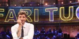 ‘Affari Tuoi – Nella buona e nella cattiva sorte’, stasera 13 febbraio: la puntata a tema