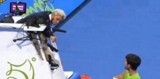 Arbitro gli rifila un warning, Alcaraz si infuria: la lite a Doha