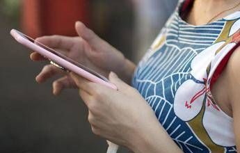 Associazioni genitori, class action contro Meta e Tik Tok rinviata udienza