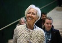 Bce, Lagarde smentisce le voci sulle dimissioni: “Resterò fino a fine mandato”