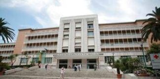 Bimbo con cuore danneggiato a Napoli, il legale: “Per Bambin Gesù non è più trapiantabile”